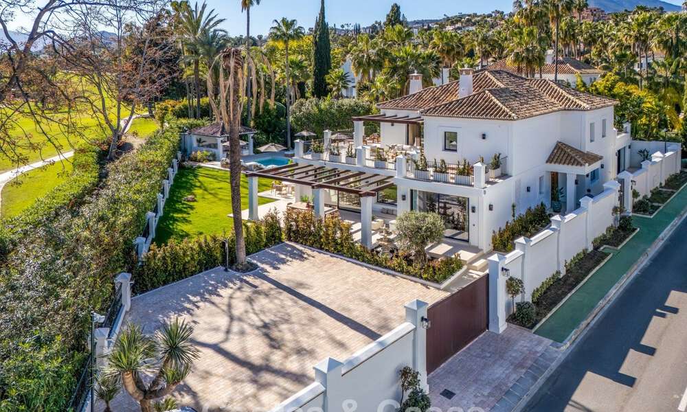 Luxurious mediterranean villa for sale, frontline golf in a prestigious urbanisation in Nueva Andalucía, Marbella 803271