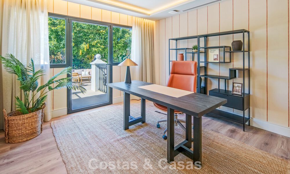 Luxurious mediterranean villa for sale, frontline golf in a prestigious urbanisation in Nueva Andalucía, Marbella 803288