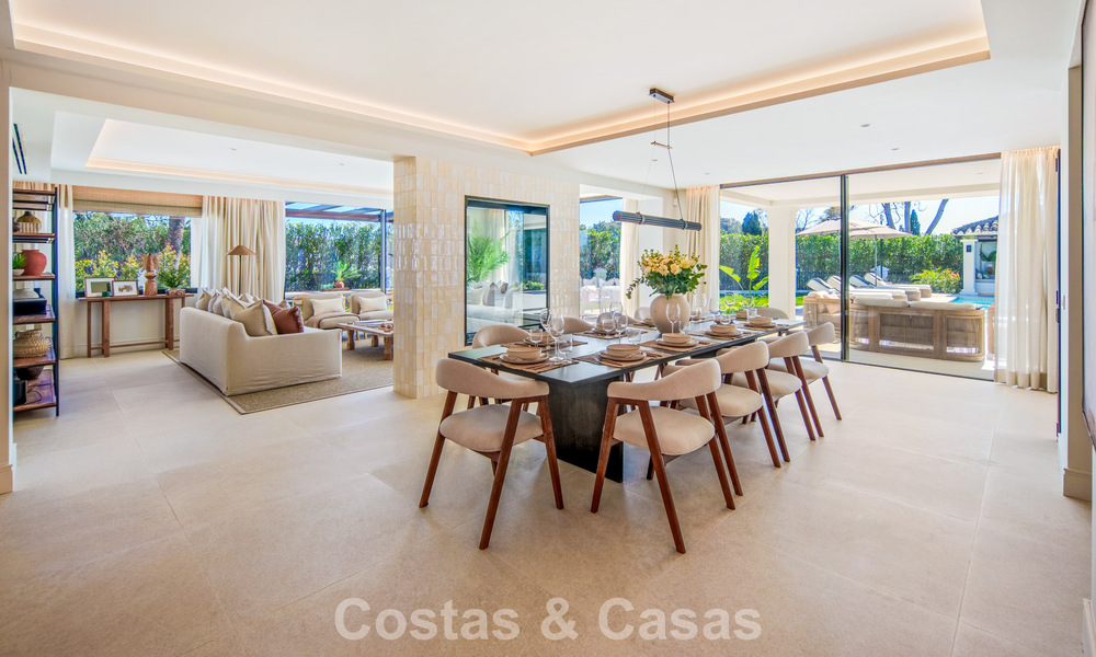 Luxurious mediterranean villa for sale, frontline golf in a prestigious urbanisation in Nueva Andalucía, Marbella 803303