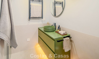 Luxurious mediterranean villa for sale, frontline golf in a prestigious urbanisation in Nueva Andalucía, Marbella 803321 