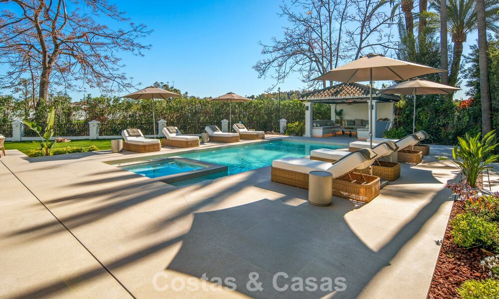 Luxurious mediterranean villa for sale, frontline golf in a prestigious urbanisation in Nueva Andalucía, Marbella 803324