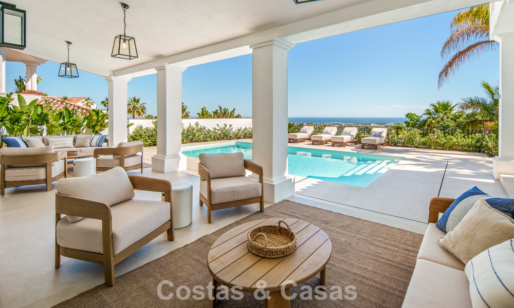 Contemporary spanish luxury villa with panoramic sea views for sale in Marbella - Benahavís 803365