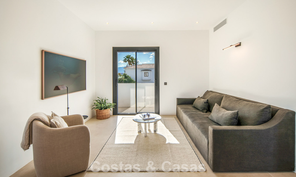 Contemporary spanish luxury villa with panoramic sea views for sale in Marbella - Benahavís 803391