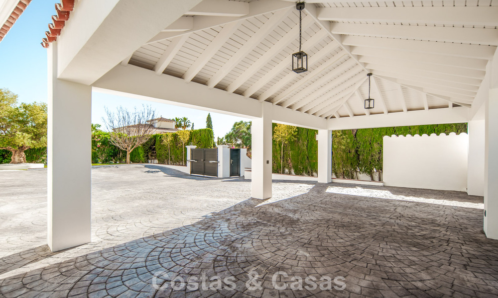 Contemporary spanish luxury villa with panoramic sea views for sale in Marbella - Benahavís 803400