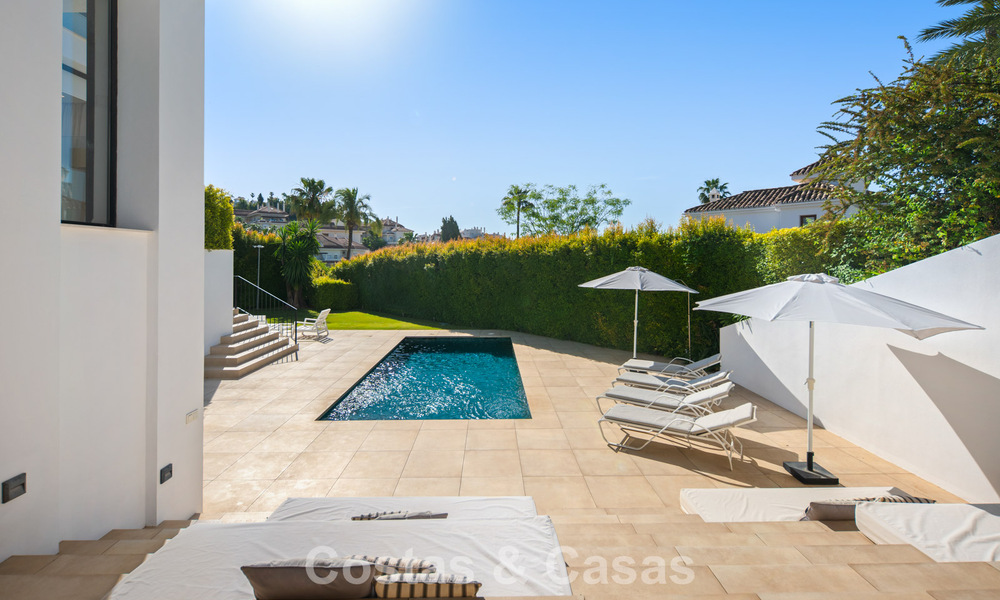 Elegant luxury villa with contemporary mediterranean architecture for sale in Nueva Andalucía’s Golf Valley, Marbella 803423