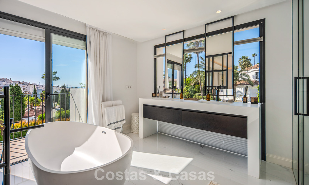 Elegant luxury villa with contemporary mediterranean architecture for sale in Nueva Andalucía’s Golf Valley, Marbella 803433