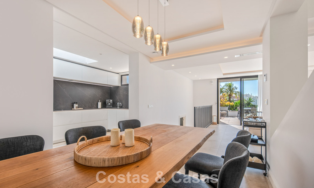Elegant luxury villa with contemporary mediterranean architecture for sale in Nueva Andalucía’s Golf Valley, Marbella 803444