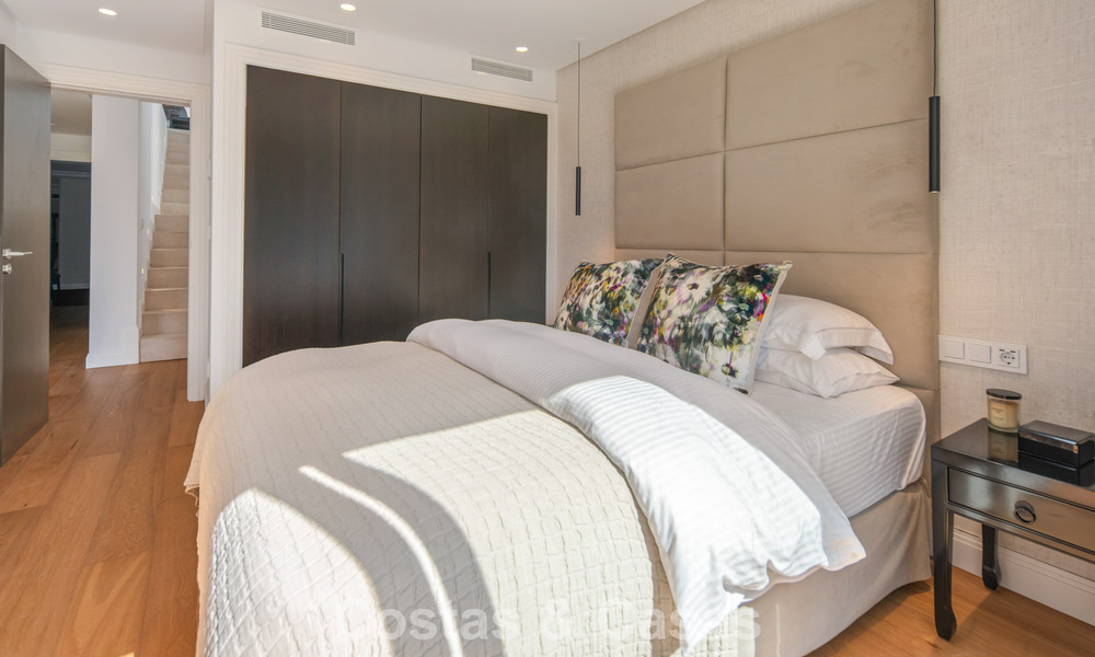 Elegant luxury villa with contemporary mediterranean architecture for sale in Nueva Andalucía’s Golf Valley, Marbella 803455