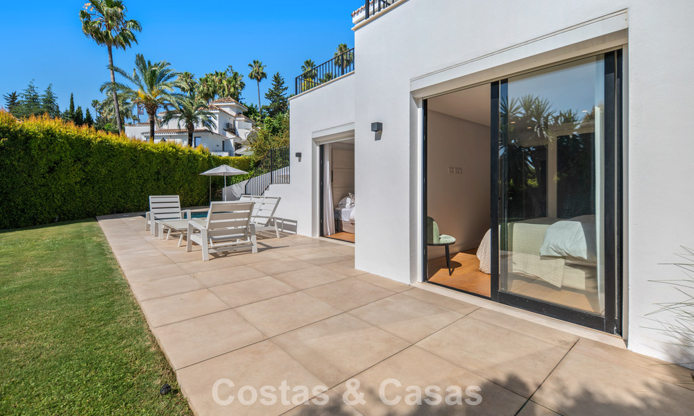 Elegant luxury villa with contemporary mediterranean architecture for sale in Nueva Andalucía’s Golf Valley, Marbella 803457