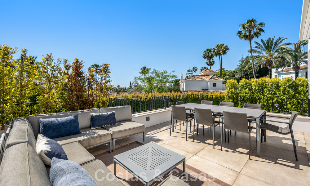 Elegant luxury villa with contemporary mediterranean architecture for sale in Nueva Andalucía’s Golf Valley, Marbella 803466