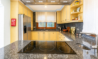 Spacious mediterranean villa with sea views and fantastic renovation potential for sale in La Quinta, Marbella - Benahavís 803482 