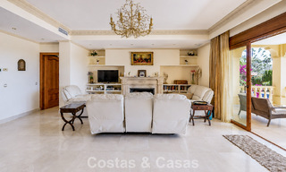 Spacious mediterranean villa with sea views and fantastic renovation potential for sale in La Quinta, Marbella - Benahavís 803487 