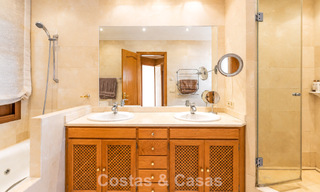 Spacious mediterranean villa with sea views and fantastic renovation potential for sale in La Quinta, Marbella - Benahavís 803491 