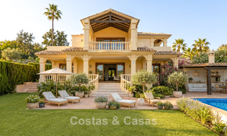 Spacious mediterranean villa with sea views and fantastic renovation potential for sale in La Quinta, Marbella - Benahavís 803506 