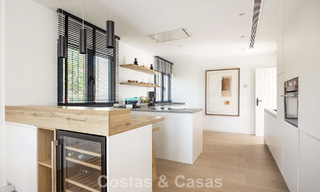 Single-storey luxury villa with spanish architecture and direct golf course access for sale in Marbella - Benahavís 803512 