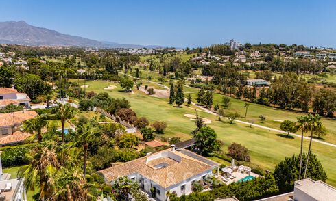 Single-storey luxury villa with spanish architecture and direct golf course access for sale in Marbella - Benahavís 803516