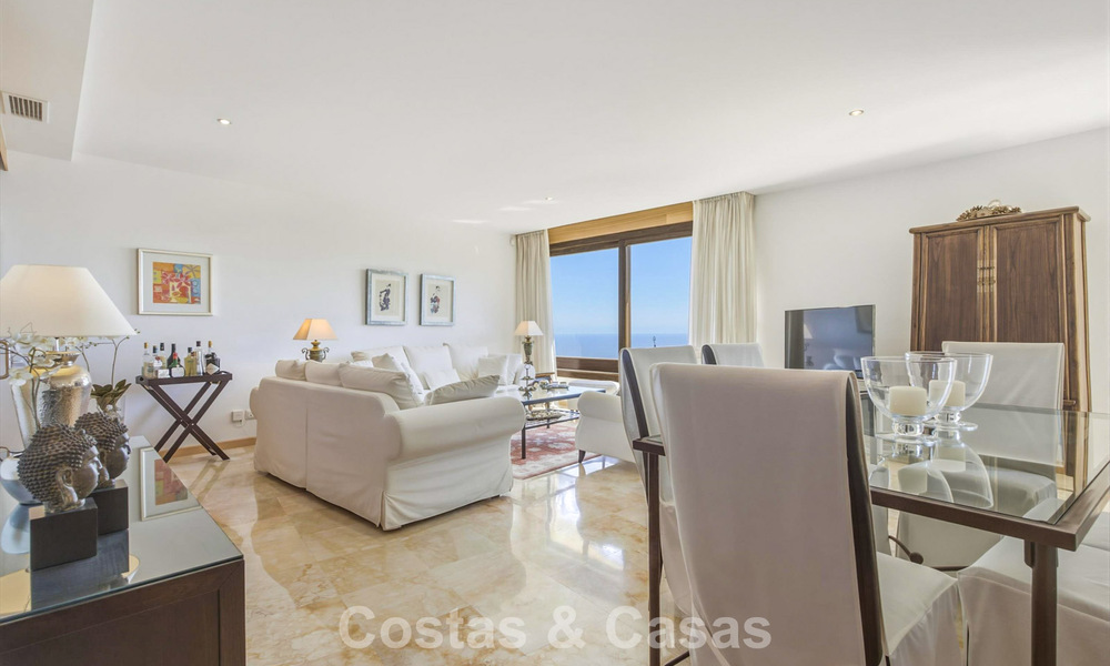 Move-in ready apartment with panoramic sea views for sale East of Marbella centre 803552