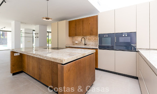 New, exclusive, turnkey modern villa for sale in a beachside area near San Pedro, Marbella 803572 