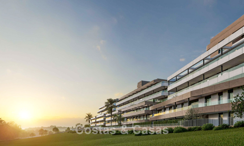 Contemporary luxury new-build apartments for sale on the golf course in Estepona 803616