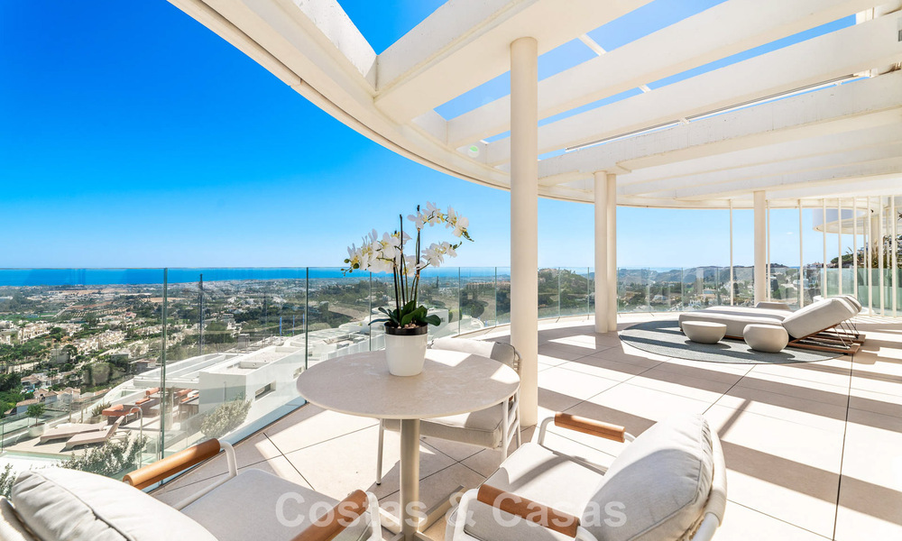 Exclusive modern duplex penthouse with panoramic sea views for sale in Marbella - Benahavís 803771