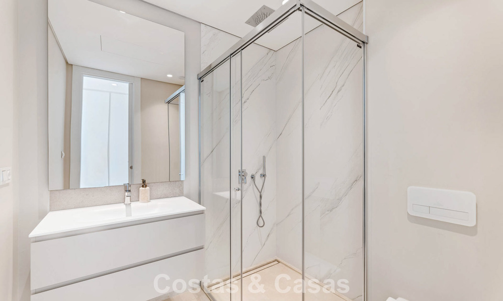 Exclusive modern duplex penthouse with panoramic sea views for sale in Marbella - Benahavís 803773