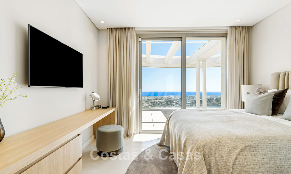 Exclusive modern duplex penthouse with panoramic sea views for sale in Marbella - Benahavís 803780