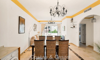 Spacious apartment with generous terrace for sale within walking distance of amenities in Aloha, Nueva Andalucía, Marbella 803617 