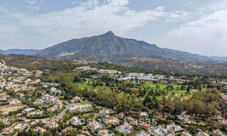 Spacious apartment with generous terrace for sale within walking distance of amenities in Aloha, Nueva Andalucía, Marbella 803622 