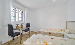 Spacious apartment with generous terrace for sale within walking distance of amenities in Aloha, Nueva Andalucía, Marbella 803630 