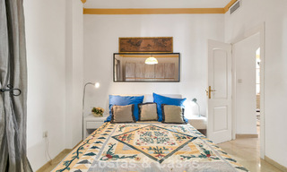 Spacious apartment with generous terrace for sale within walking distance of amenities in Aloha, Nueva Andalucía, Marbella 803634 