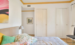 Spacious apartment with generous terrace for sale within walking distance of amenities in Aloha, Nueva Andalucía, Marbella 803641 