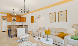 Spacious apartment with generous terrace for sale within walking distance of amenities in Aloha, Nueva Andalucía, Marbella 803654 