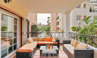 Spacious apartment with generous terrace for sale within walking distance of amenities in Aloha, Nueva Andalucía, Marbella 803657 