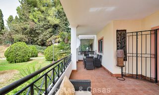 Spacious apartment with generous terrace for sale within walking distance of amenities in Aloha, Nueva Andalucía, Marbella 803661 