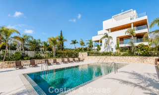 Move-in ready, prestigious modern 3-bedroom apartment for sale on Marbella’s Golden Mile 803787 