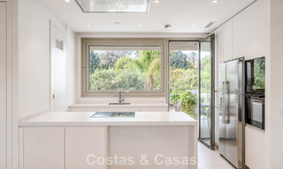 Move-in ready, prestigious modern 3-bedroom apartment for sale on Marbella’s Golden Mile 803808 