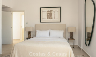Boutique penthouse for sale within walking distance of amenities and Puerto Banús in Nueva Andalucía, Marbella 803820 
