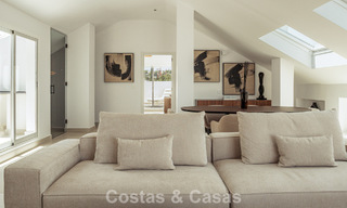 Boutique penthouse for sale within walking distance of amenities and Puerto Banús in Nueva Andalucía, Marbella 803829 