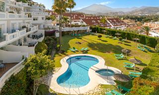 Boutique penthouse for sale within walking distance of amenities and Puerto Banús in Nueva Andalucía, Marbella 803845 