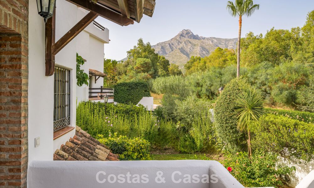 Exclusive semi-detached home with rooftop terrace for sale on Marbella's Golden Mile 803853