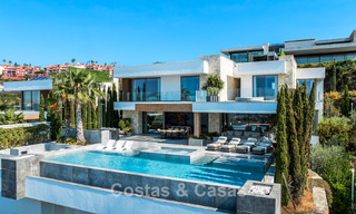 First-class luxury villa with breathtaking sea views for sale in a gated community in La Quinta, Marbella - Benahavís 803721 