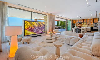 First-class luxury villa with breathtaking sea views for sale in a gated community in La Quinta, Marbella - Benahavís 803734 