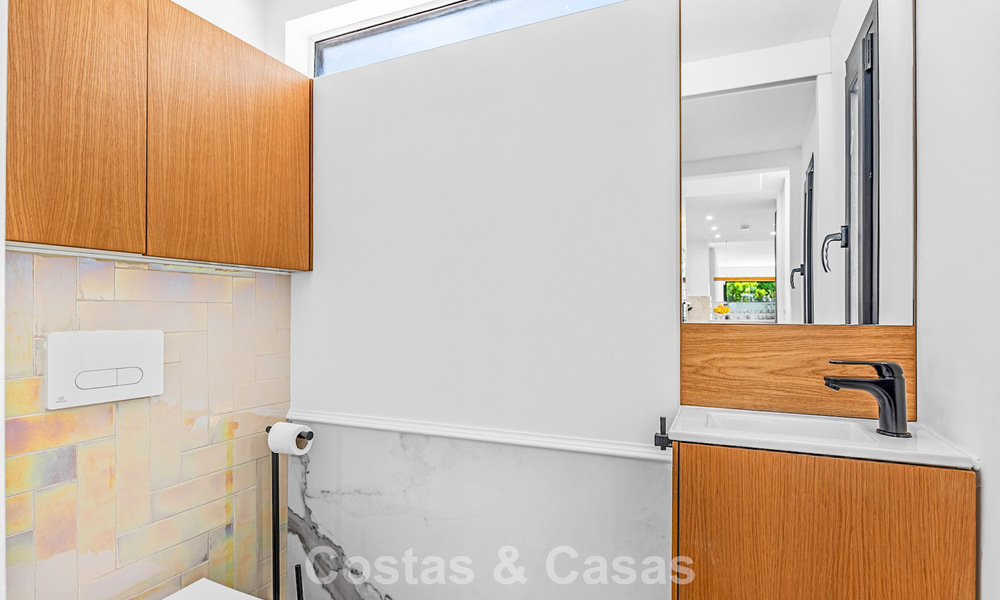 Modern Andalusian corner townhouse for sale in a sought-after gated community, frontline Aloha Golf, Nueva Andalucía, Marbella 803757