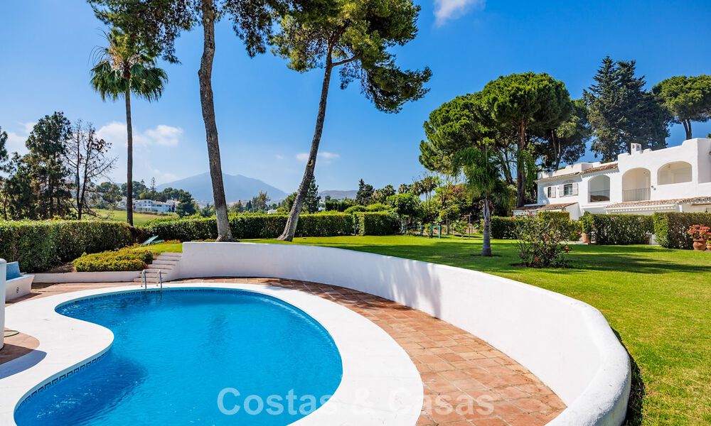 Modern Andalusian corner townhouse for sale in a sought-after gated community, frontline Aloha Golf, Nueva Andalucía, Marbella 803766