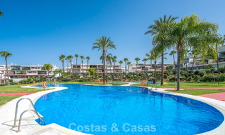 Spacious apartment for sale within walking distance of the beach and Puerto Banús, Marbella 803932 