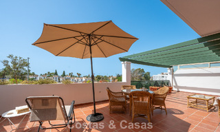Spacious apartment for sale within walking distance of the beach and Puerto Banús, Marbella 803959 