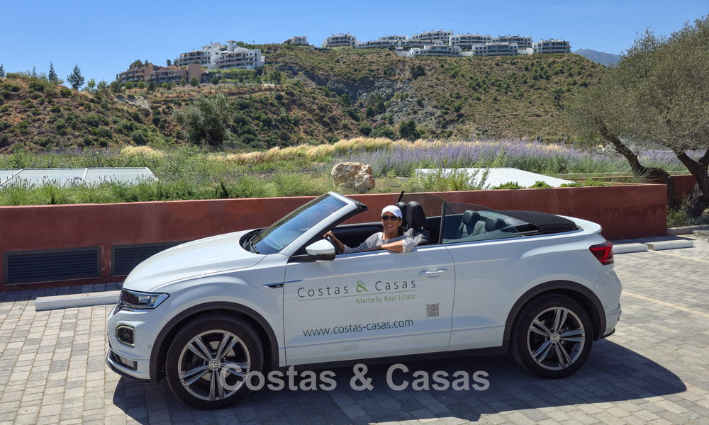 Exclusive, ultra-modern design villa with panoramic sea views for sale in Real de La Quinta, Marbella - Benahavís 804145