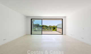 New, modern townhouse for sale within walking distance of the beach in Elviria, East of Marbella Centre 804089 
