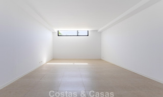 New, modern townhouse for sale within walking distance of the beach in Elviria, East of Marbella Centre 804090 