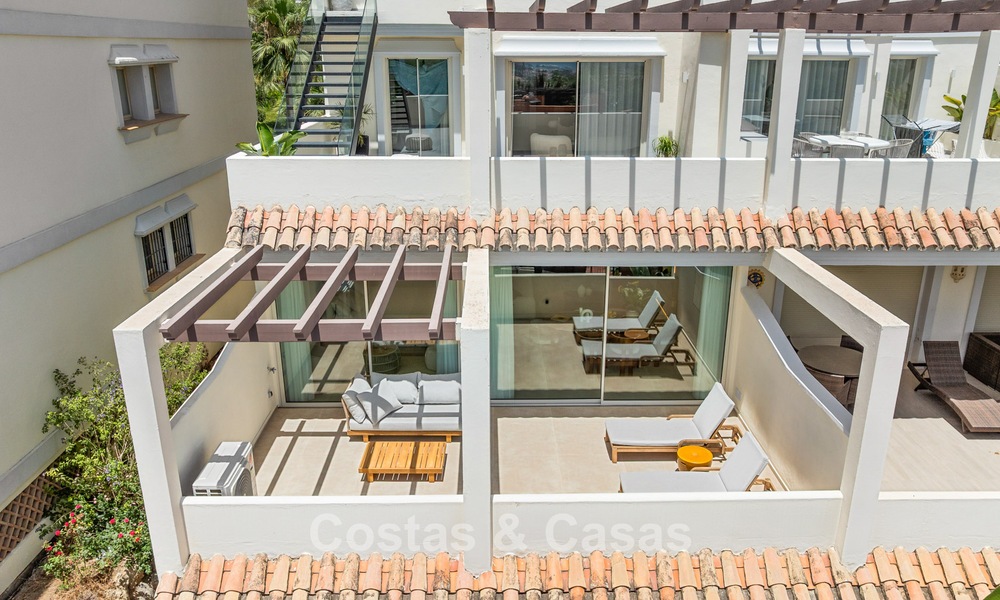 Luxury renovated apartment with panoramic views for sale in Nueva Andalucía, Marbella 804055